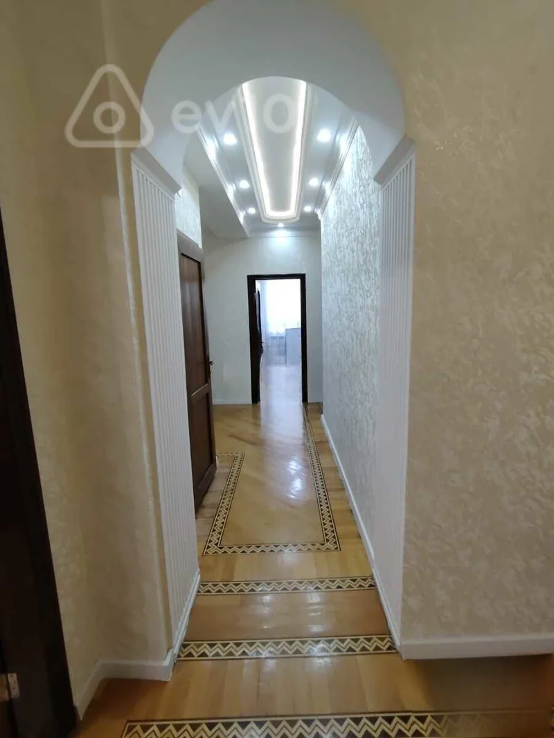 3 otaqlı mənzil, 106 m², Y/Yasamal E.Ehmedov 26 — Mənzil, Bakı (3)