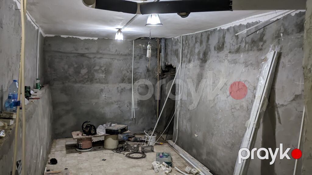 Obyekt üçün yarımçıq təmirli zirzəmi/yeraltı sahə Elmlər m.əsas girişi — Əmlak, Bakı (3)