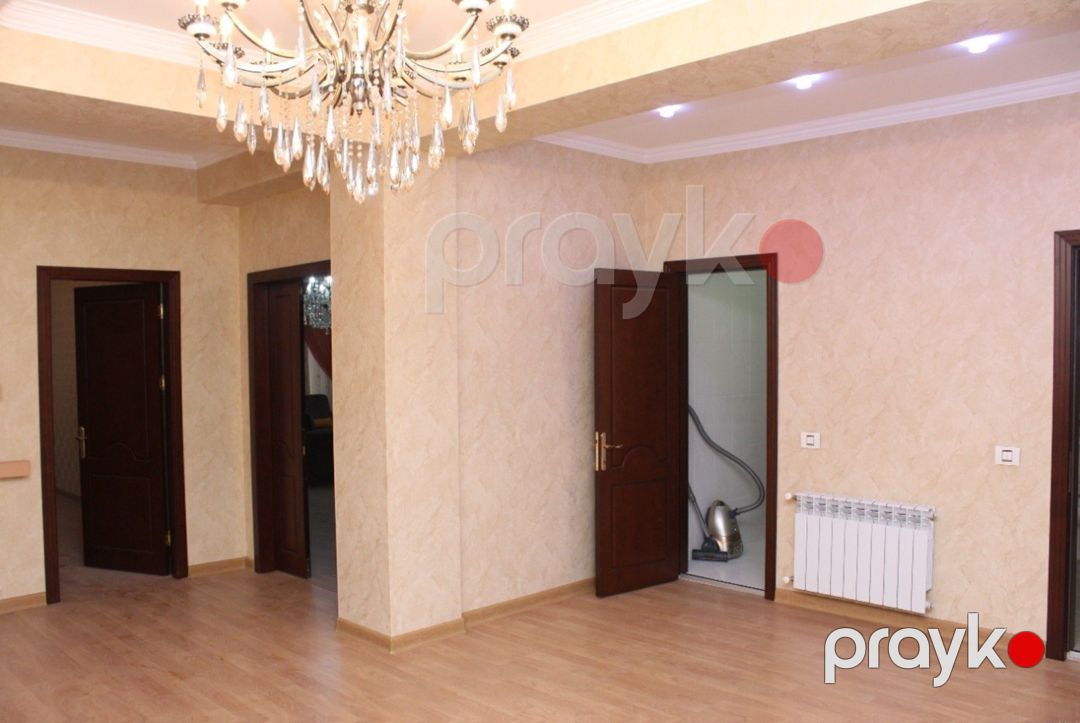 Satılır 4 otaqlı yeni tikili 217 m² — Mənzil, Bakı (4)