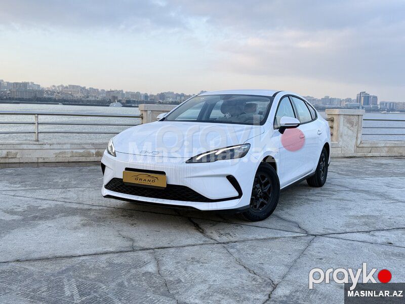 Byd Seal 05, 2026 il — Minik avtomobili icarəsi, Bakı (2)