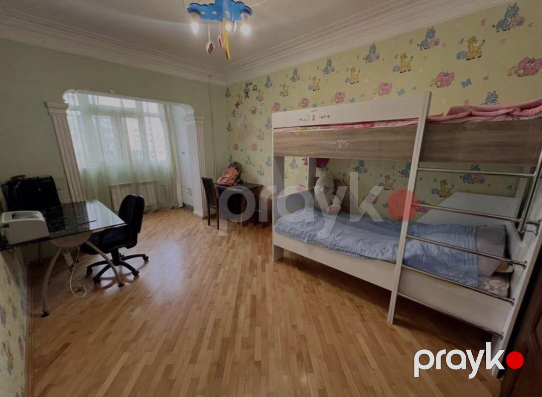 Satılır 4 otaqlı köhnə tikili 112 m² — Mənzil, Bakı (7)