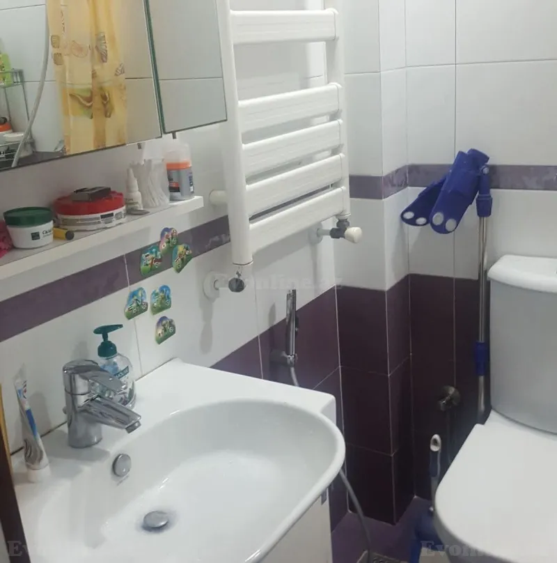 Satılır 2 otaqlı Mənzil Köhnə tikili 55 m² Bakı, Nizami r., Qara Qarayev m., 8-ci kilometr — Mənzil, Bakı (7)