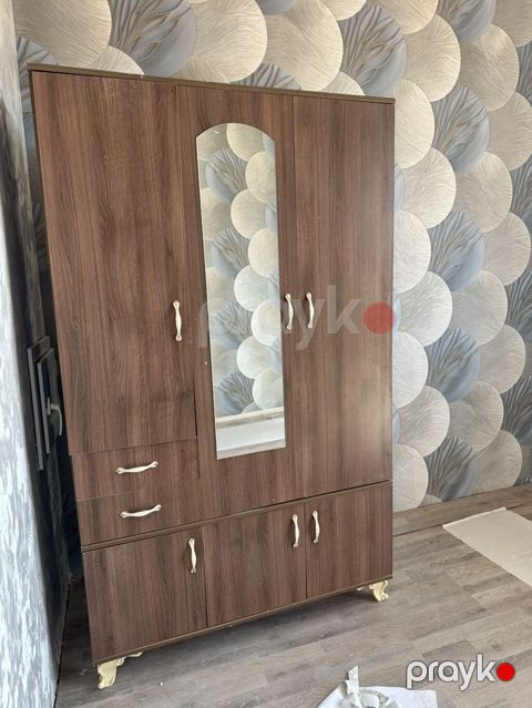 Geniş tutumlu, güzgülü şkaf - Material: ağac naxışlı laminat/LDSP — Masazır