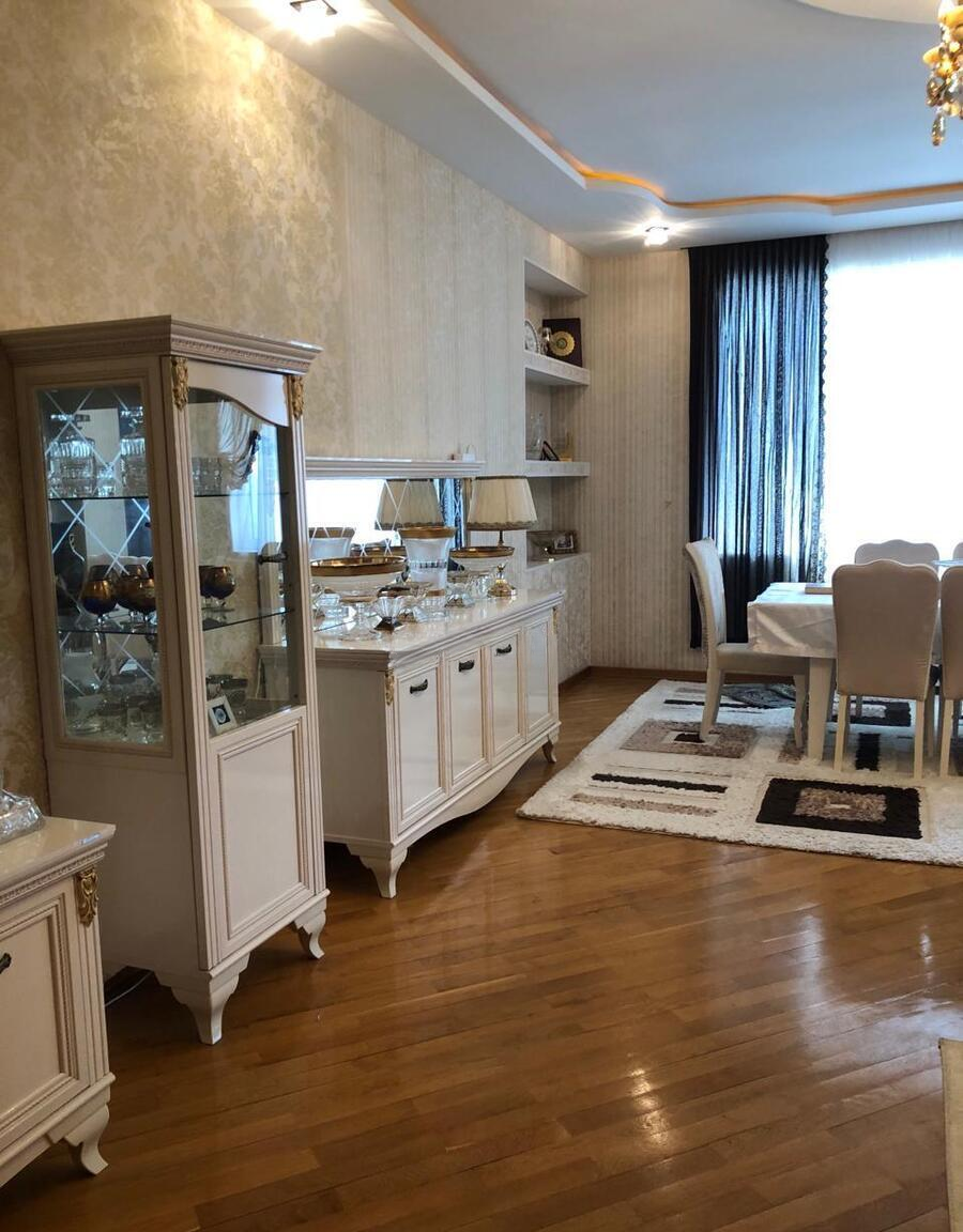 4 otaqlı mənzil 197 m² satılır — Mənzil, Bakı (3)