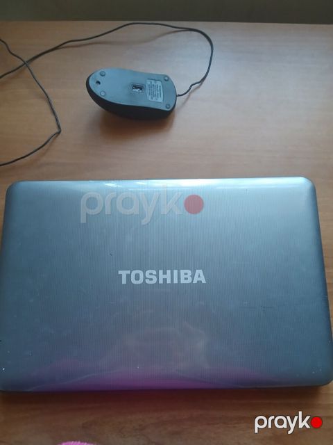 Noutbuk Toshiba — Bakı
