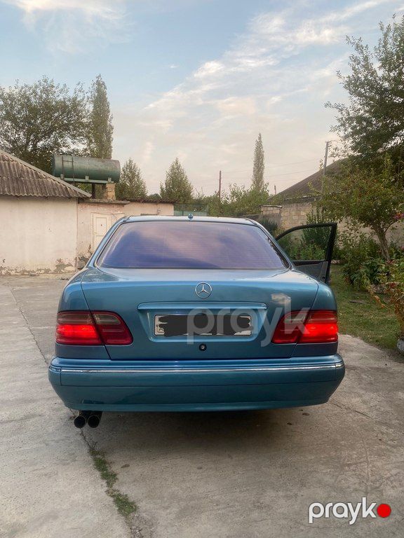 Mercedes E 240, 2.4 L, 1998 il, 271 172 km — Avtomobillər, Ucar (6)