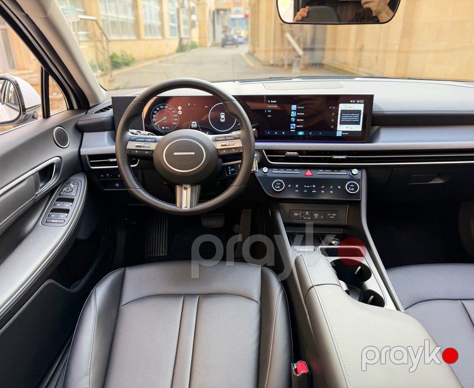 Hyundai Sonata, 1.5 L, 2025 il, 5 000 km — Avtomobillər, Bakı (8)