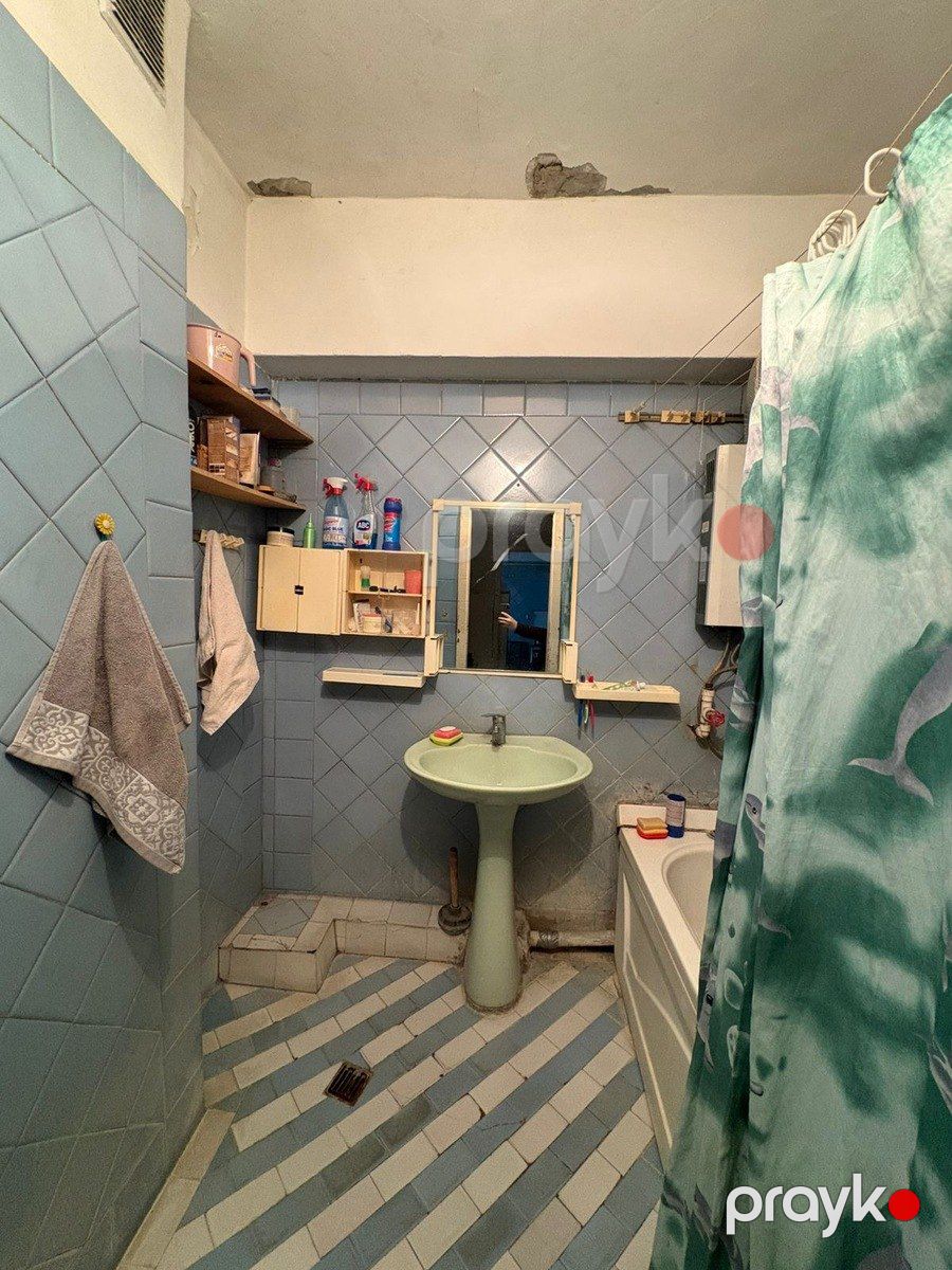 Satılır 4 otaqlı köhnə tikili 115 m² — Mənzil, Bakı (8)