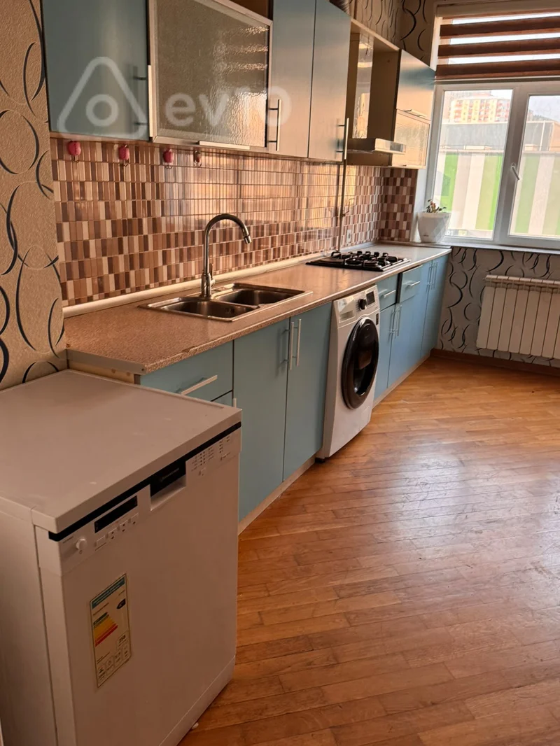 4 otaqlı mənzil, 120 m², Əsəd Əhmədov küçəsi — kirayə — Mənzil, Bakı (6)