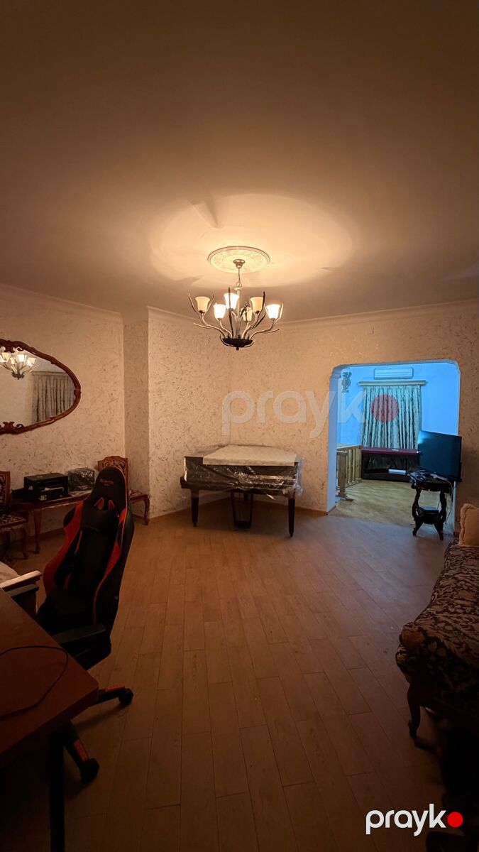 Satılır 5 otaqlı həyət evi/bağ evi 200 m² — Ev, villa, Bakı (5)