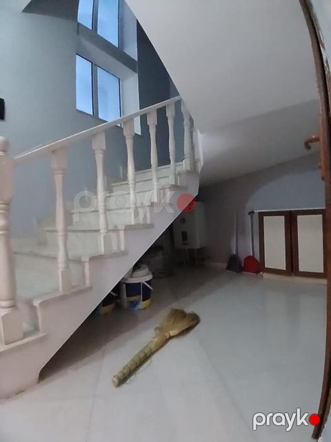 İcarəyə verilir 6 otaqlı həyət evi/bağ evi 200 m² — Bakı