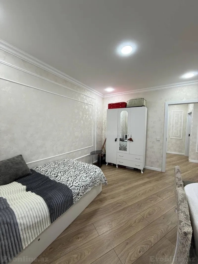 Satılır 3 otaqlı Mənzil Köhnə tikili 80 m² Bakı, Xətai r., Əhmədli m — Mənzil, Bakı (4)