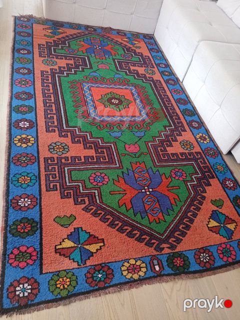 Qafqaz xalçası — Bakı