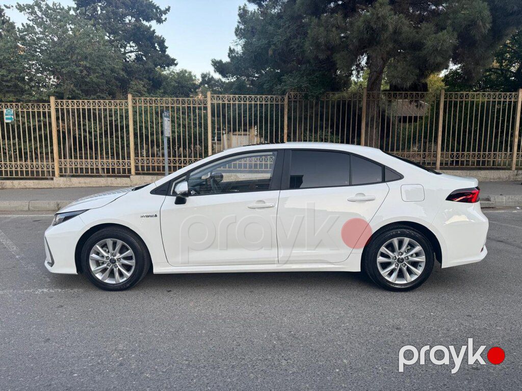 Toyota Corolla, 1.8 L, 0.85 kWh, 2024 il, 45 000 km — Avtomobillər, Bakı (4)