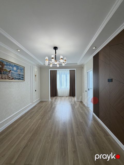 Satılır 2 otaqlı köhnə tikili 56 m² — Bakı