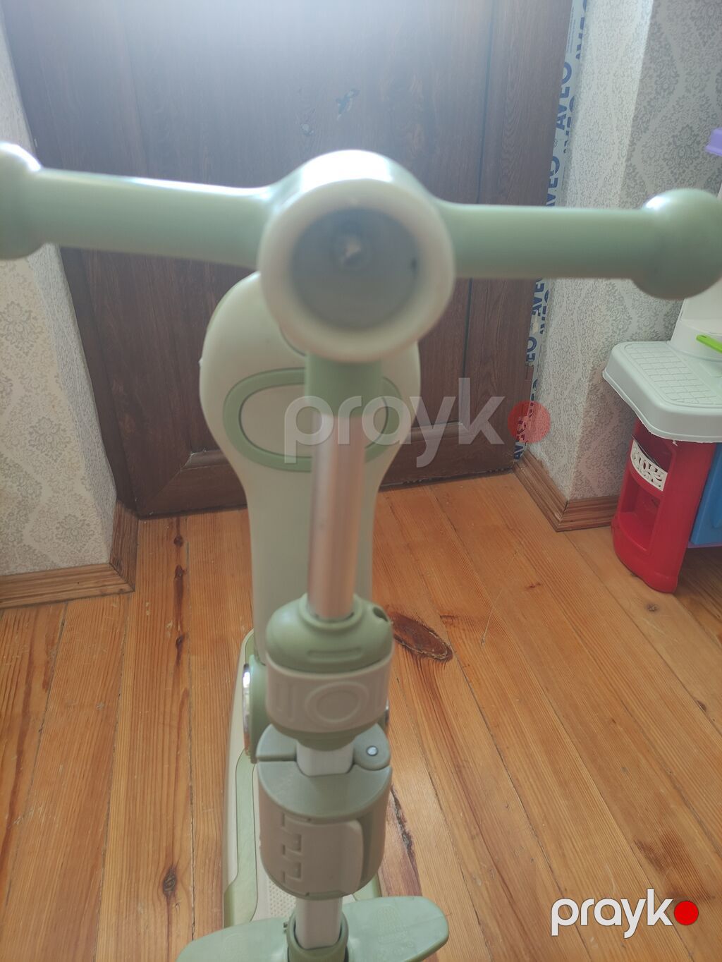 Uşaq üçün 3 təkərli skuter – çoxfunksiyalı model - Rəng: açıq — Mopedlər və skuterlər, Sumqayıt (4)