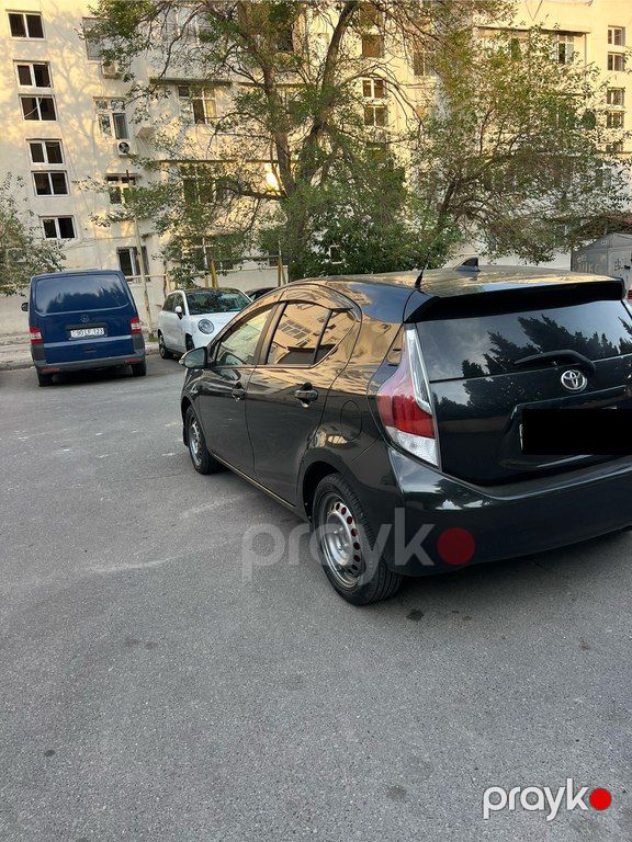 Toyota Aqua, 1.5 L, 0.9 kWh, 2015 il, 290 000 km — Avtomobillər, Bakı (4)