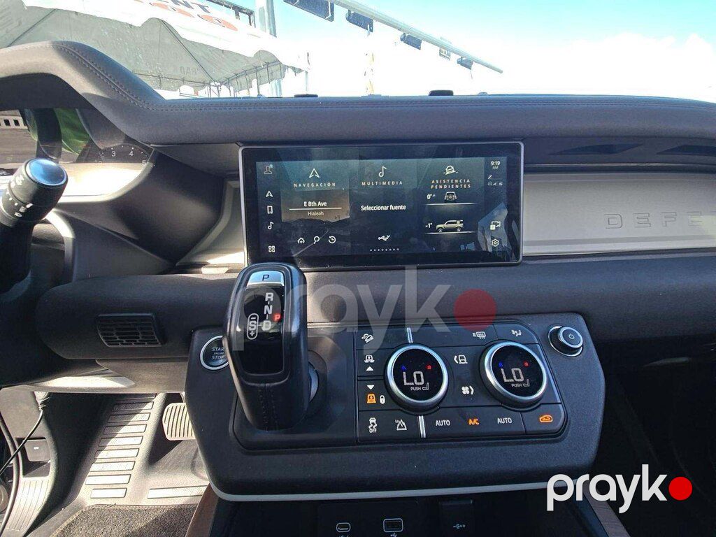 Land Rover Defender, 3.0 L, 2023 il, 73 811 km — Avtomobillər (9)