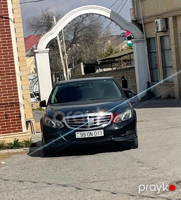 Mercedes E 350, 3.0 L, 2015 il, 278 000 km — Avtomobillər, Bakı (11)