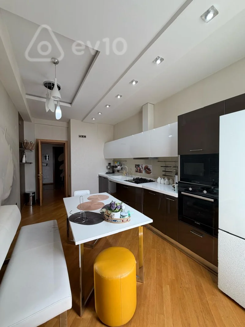 5 otaqlı mənzil, 202 m², Nəcəfqulu Rəfiyev — Mənzil, Bakı (7)