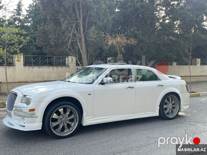Chrysler 300 cc, 2011 il — Minik avtomobili icarəsi, Bakı (10)