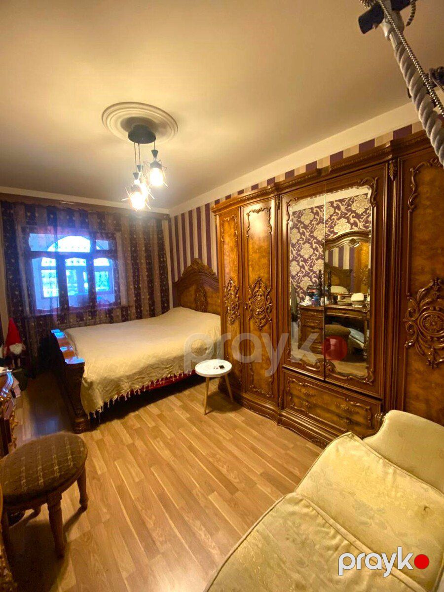 Satılır 5 otaqlı köhnə tikili 130 m² — Mənzil, Bakı (2)