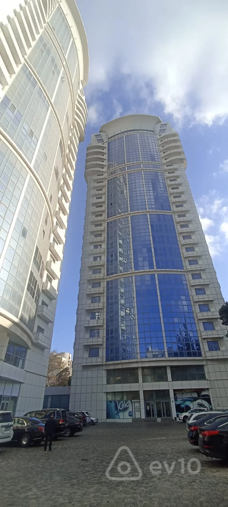 4 otaqlı mənzil, 225 m², Semed Vurgun kucesi — Bakı