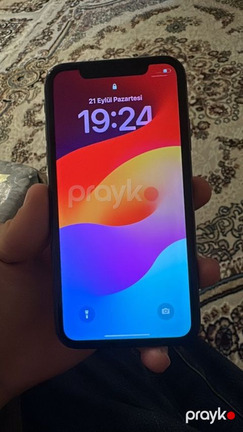 IPhone 11, Qara, Face ID — Bakı