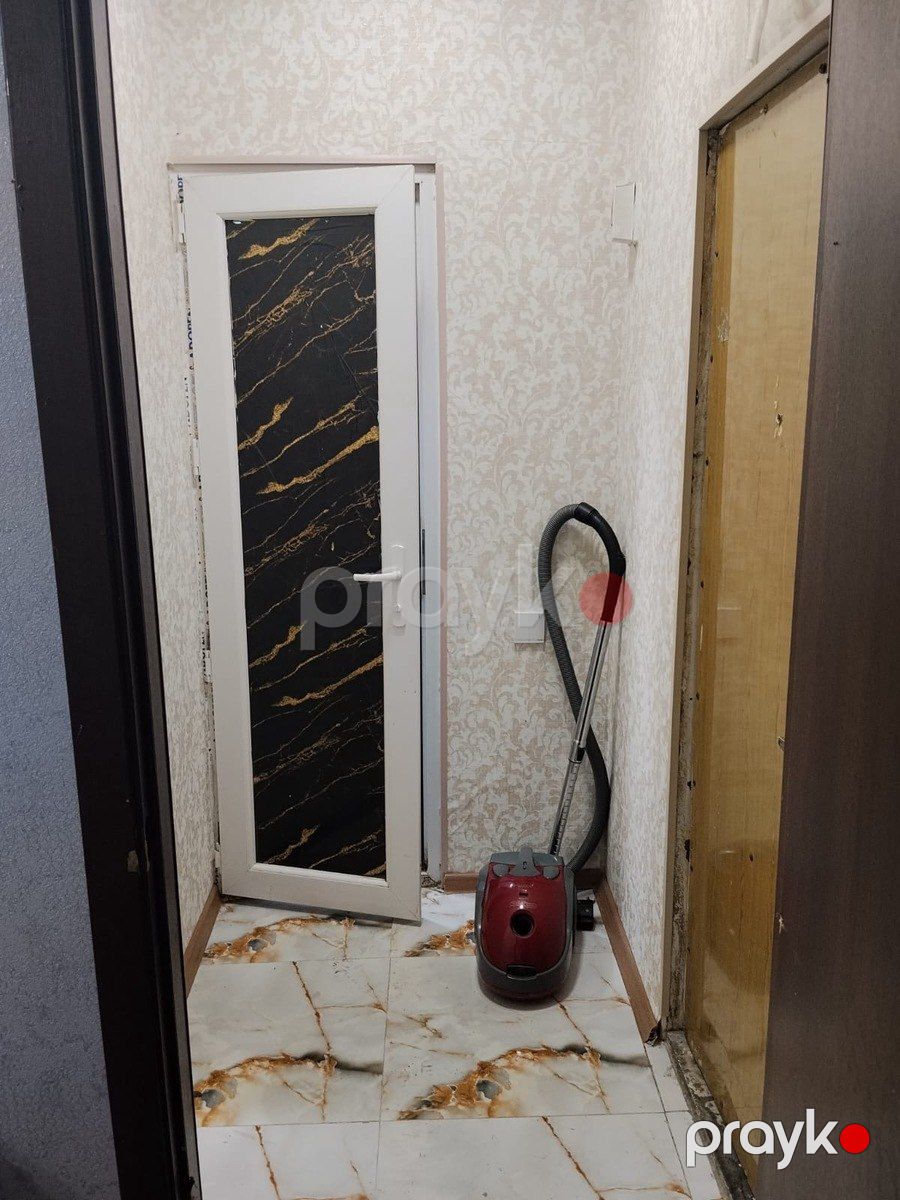 Satılır 1 otaqlı köhnə tikili 35 m² — Mənzil, Bakı (5)