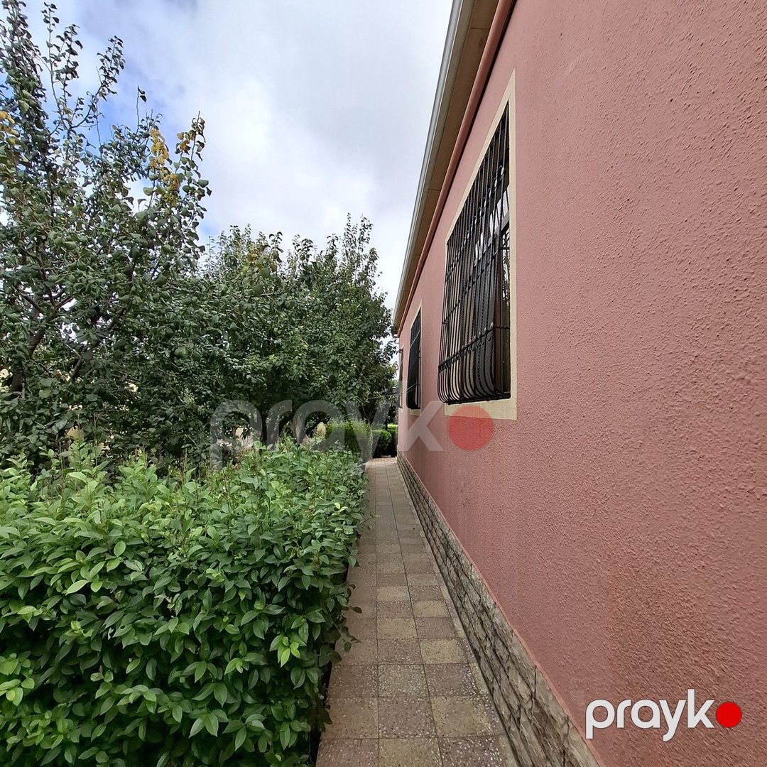 Satılır 4 otaqlı həyət evi/bağ evi 130 m² — Ev, villa, Bakı (11)