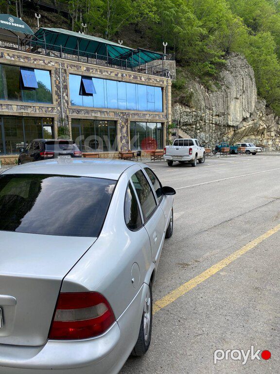 Opel Vectra, 1.8 L, 1996 il, 240 000 km — Avtomobillər, Quba (6)