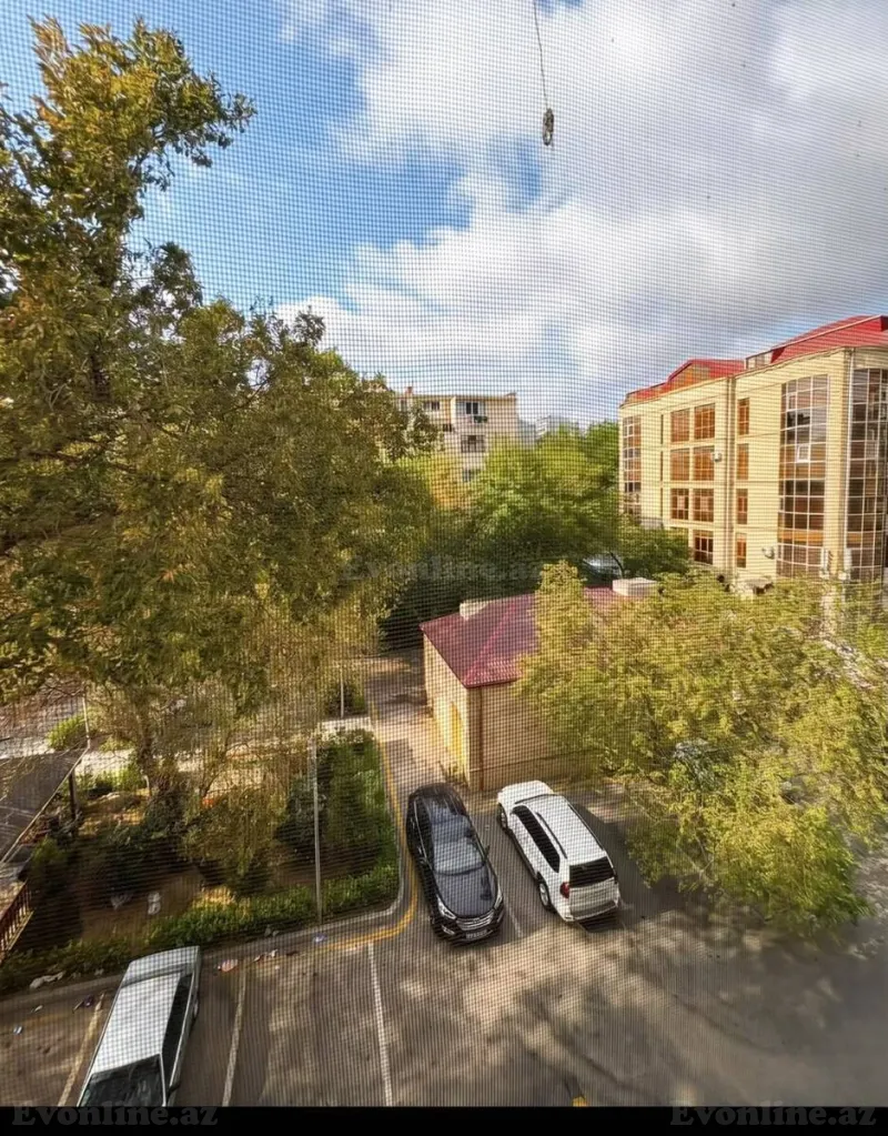 Satılır 2 otaqlı Mənzil Köhnə tikili 53 m² Bakı, Nərimanov r — Bakı