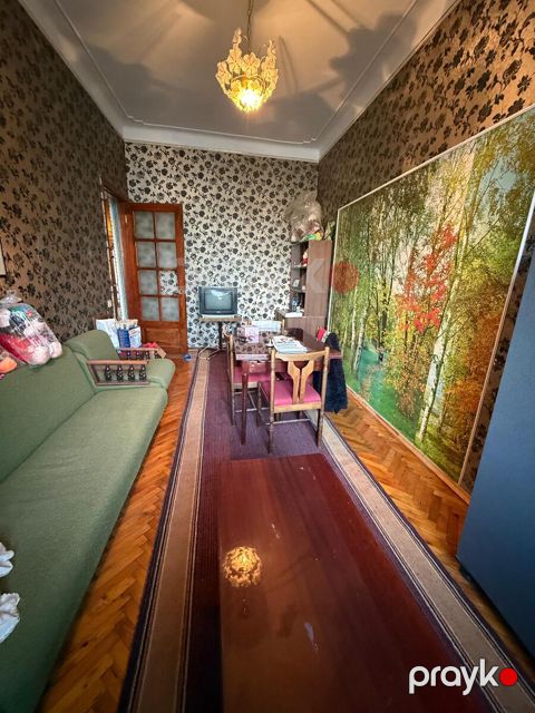 İcarəyə verilir 2 otaqlı köhnə tikili 62 m² — Bakı