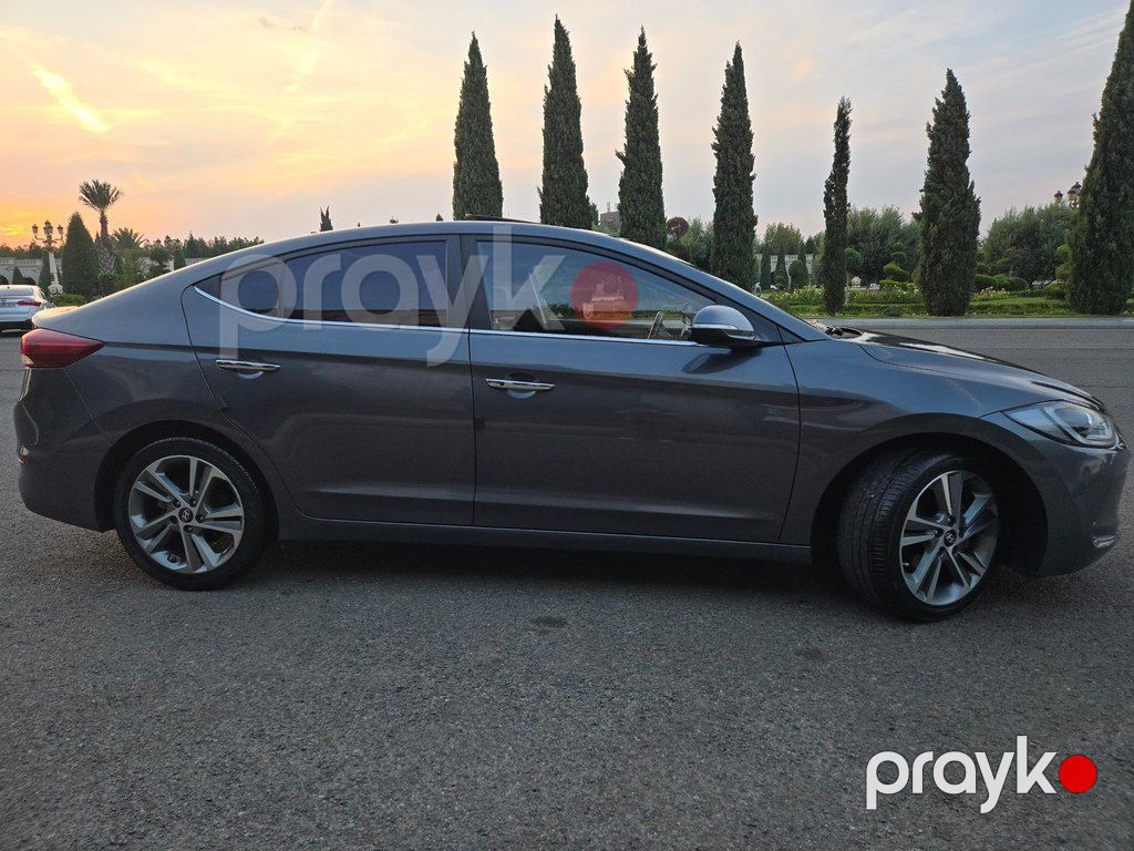 Hyundai Avante, 1.6 L, 2016 il, 180 000 km — Avtomobillər, Gəncə (5)