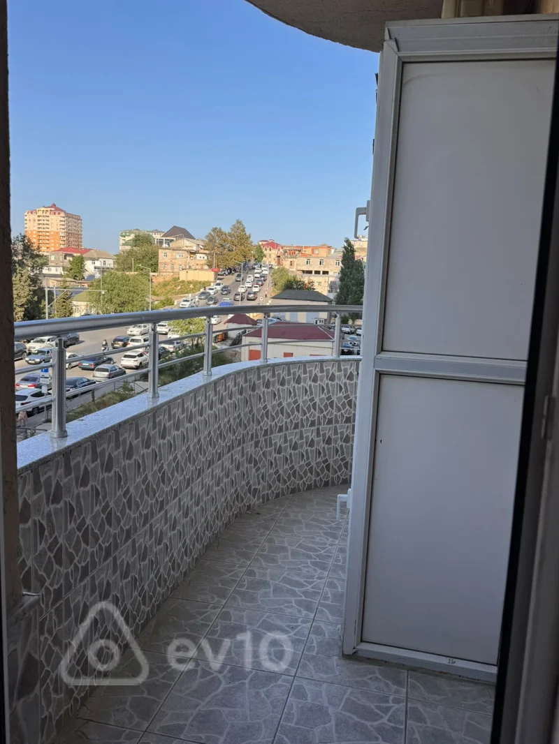 4 otaqlı mənzil, 120 m², Əsəd Əhmədov küçəsi — kirayə — Mənzil, Bakı (8)
