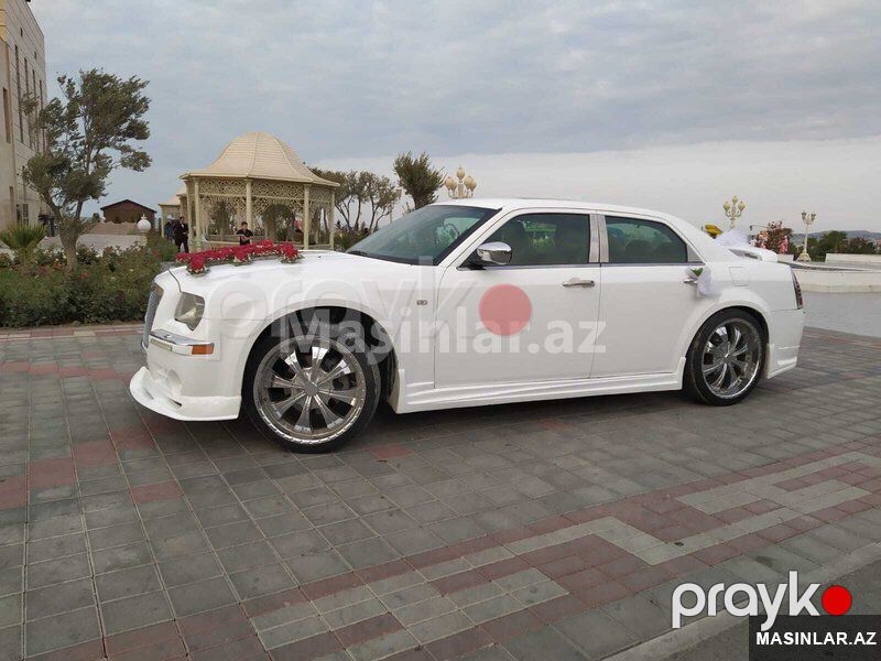 Chrysler 300 cc, 2011 il — Minik avtomobili icarəsi, Bakı (7)