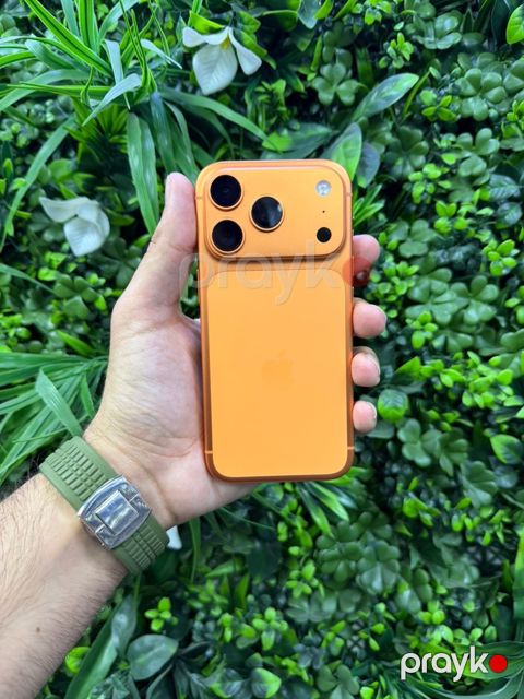 Apple iPhone 17 Pro Cosmic Orange 256GB/12GB — Bakı