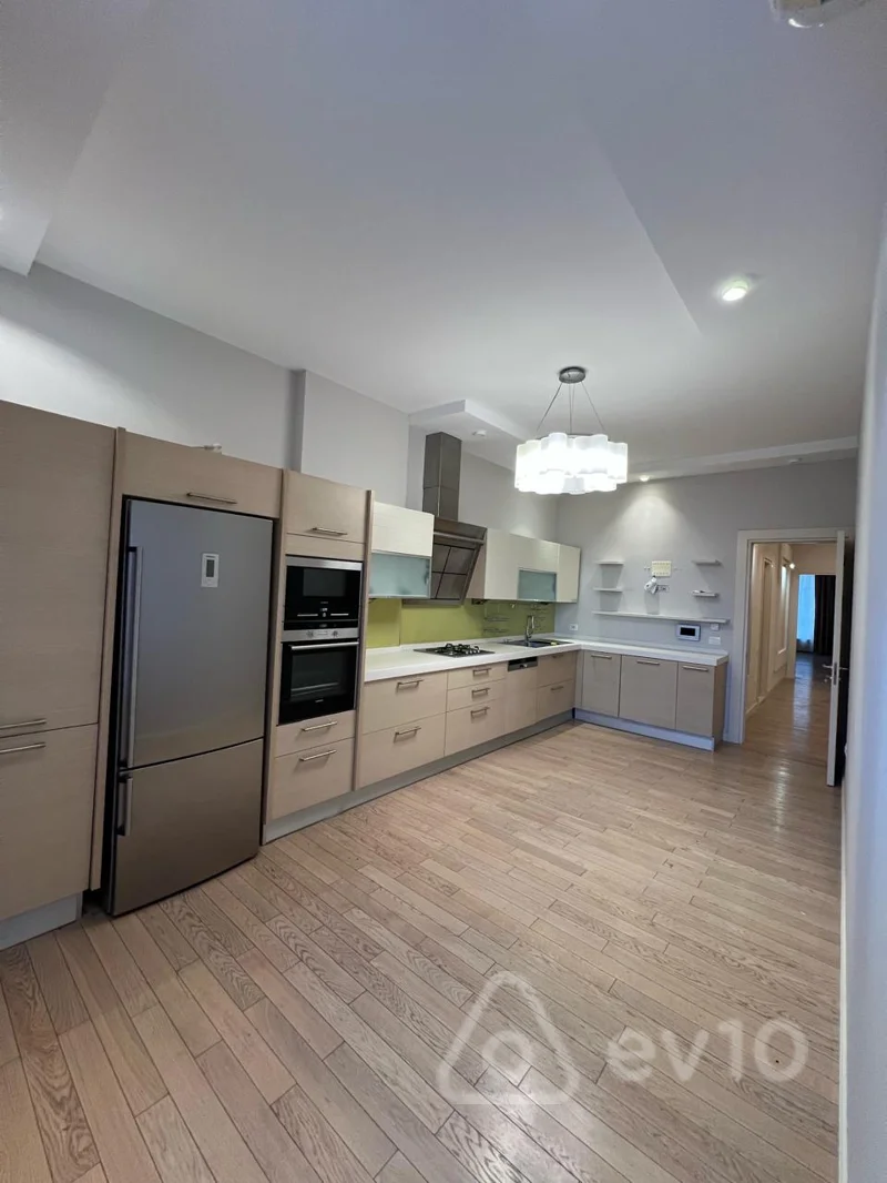 4 otaqlı mənzil, 200 m², Həsən Bəy Zərdabi — Mənzil, Bakı (11)