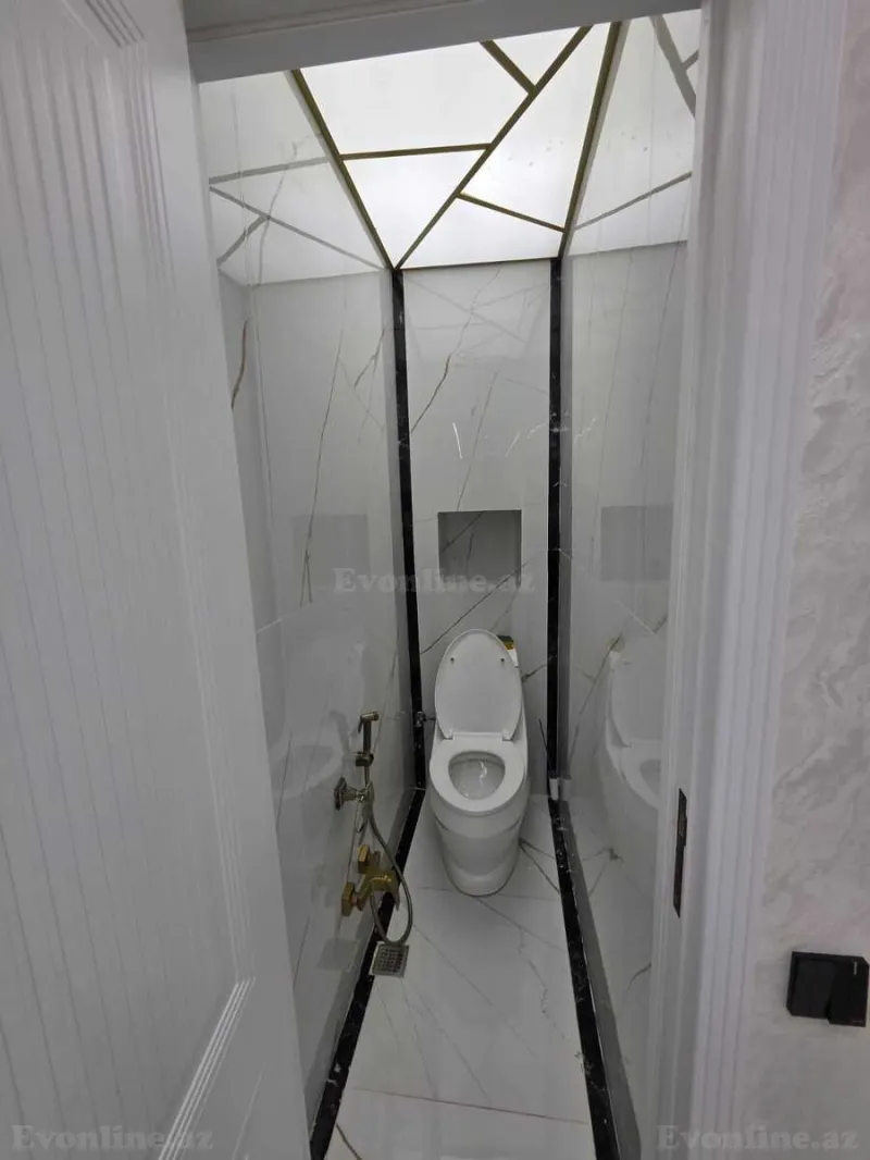 Satılır 5 otaqlı Mənzil Köhnə tikili 120 m² Bakı, Xətai r., Əhmədli m — Mənzil, Bakı (8)