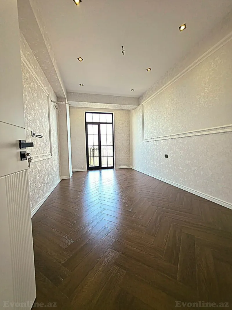 Satılır 2 otaqlı Mənzil Yeni tikili 70 m² Bakı, Sabunçu r., Bakıxanov — Bakı