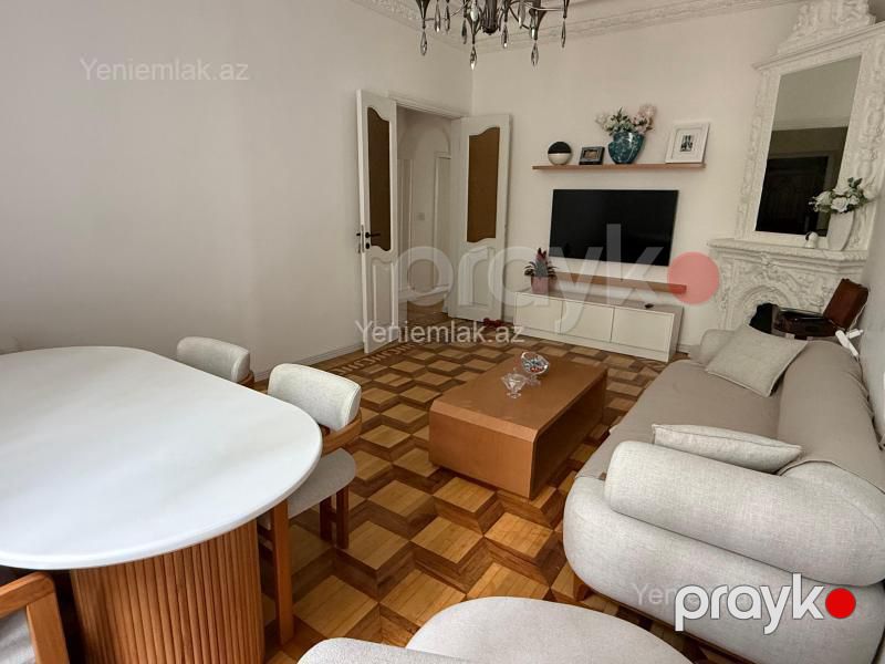 Satılır 3 otaqlı Bina evi menzil (Köhnə tikili), 85 m², Nəsimi rayonu — Mənzil, Bakı (2)