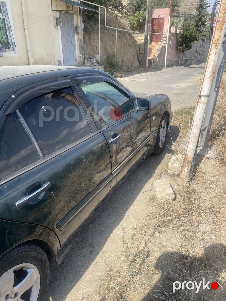 Mercedes E 230, 2.3 L, 1996 il, 380 000 km — Avtomobillər, Bakı (4)