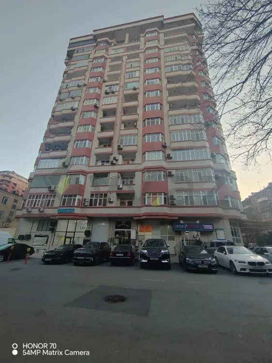 4 otaqlı mənzil Yeni tikili Satılır, Yasamal qəs., Yasamal, Bakı — Daşınmaz Agentliyi — Mənzil