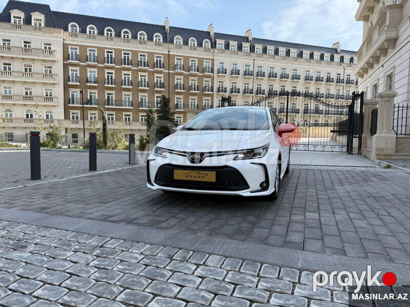 Toyota Corolla, 2025 il — Minik avtomobili icarəsi, Bakı (4)