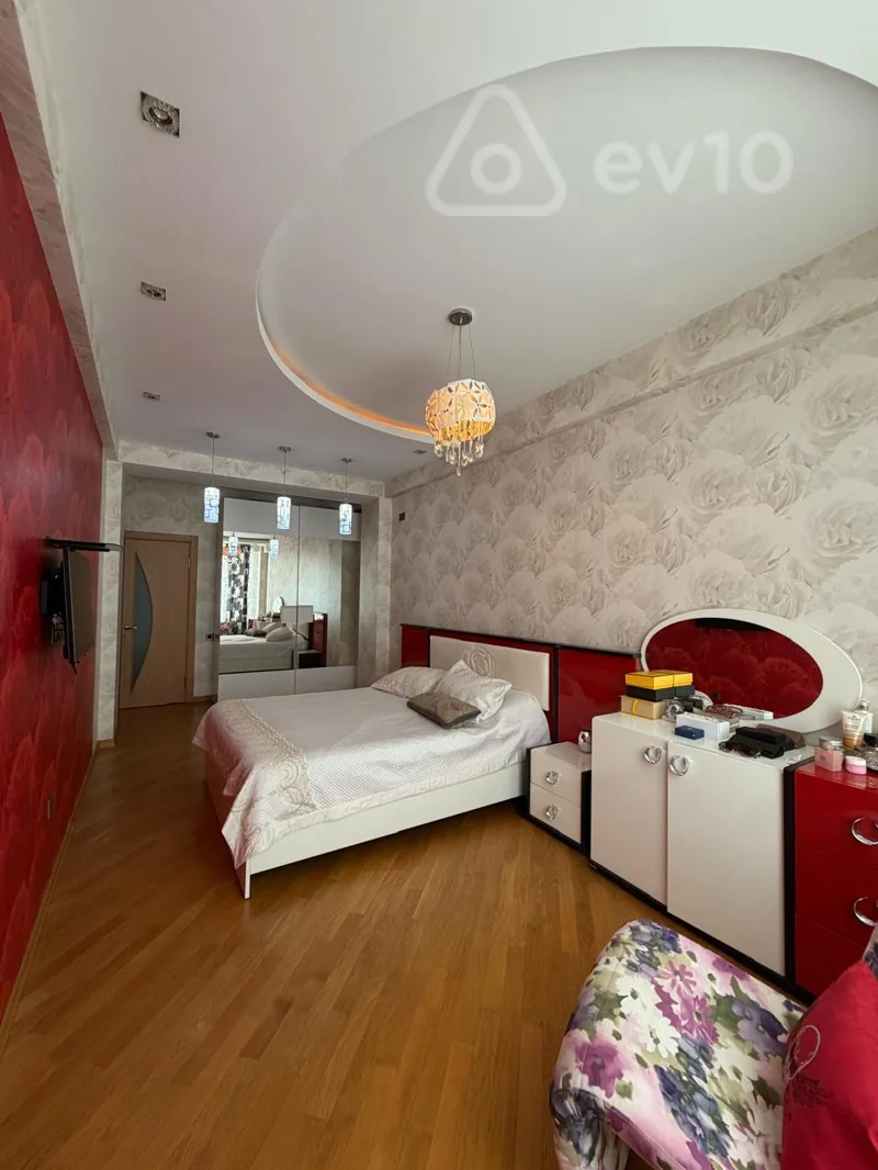 5 otaqlı mənzil, 202 m², Nəcəfqulu Rəfiyev — Mənzil, Bakı (9)