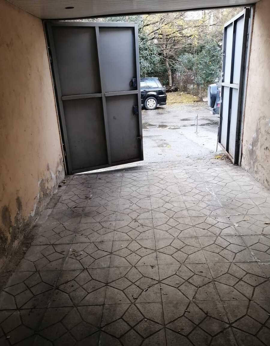 Orta təmirli qaraj, 40 m² {satılır — Garaj, Bakı (3)