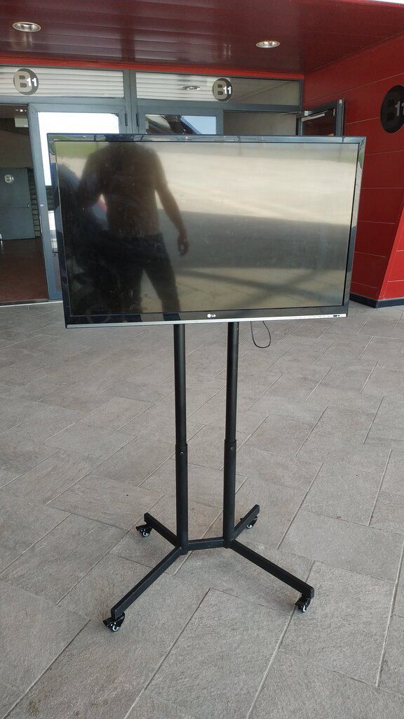Televizor icarəsi — Avadanlıq icarəsi, Bakı (8)