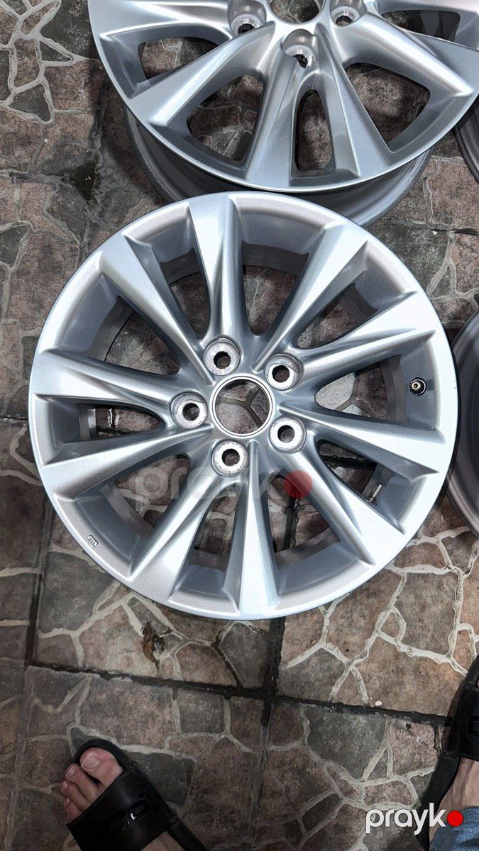 Toyota Corolla 2025 diskləri R16 — Ehtiyat hissələri və aksesuarlar, Bakı (3)