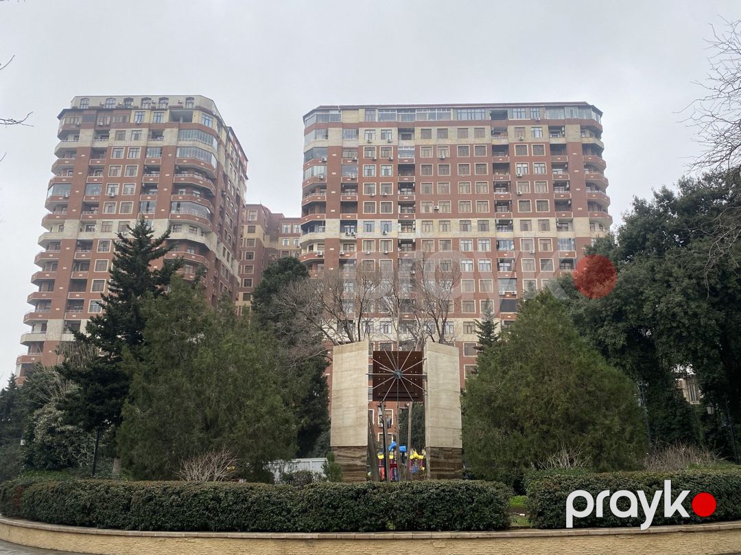 Satılır 4 otaqlı yeni tikili 204 m² — Mənzil, Bakı (2)