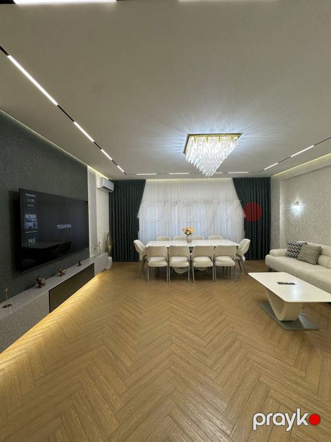 Satılır 4 otaqlı yeni tikili 186 m² — Bakı